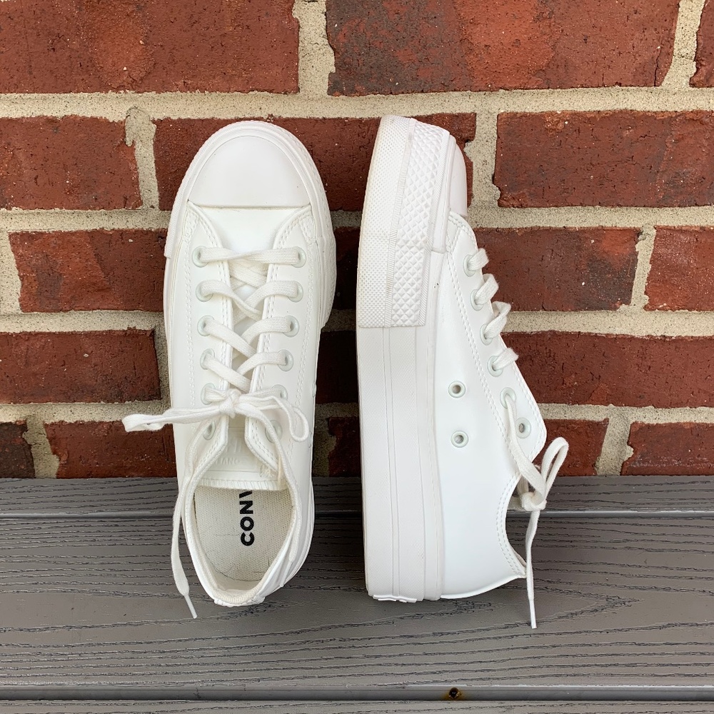 Chuck Taylor All Star Lift Platform Sneakers